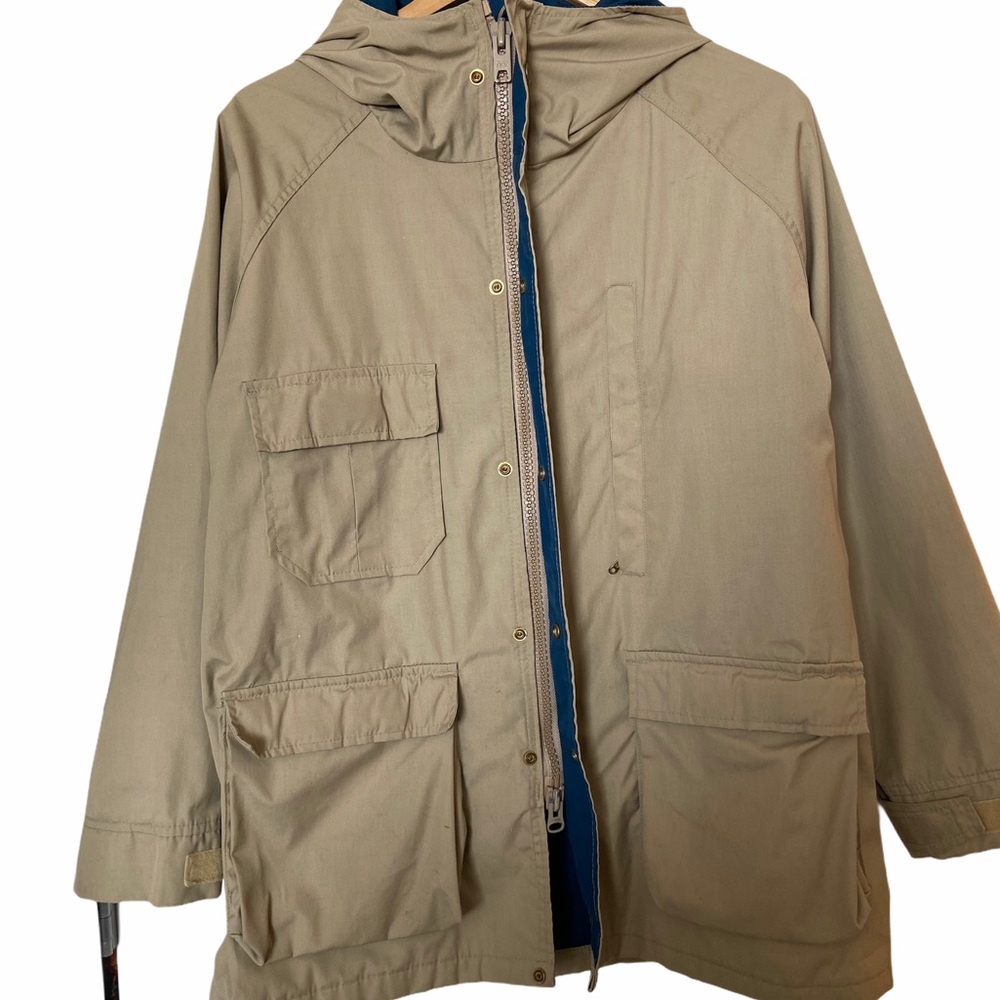 Vintage Woolrich Womens Coat in Tan